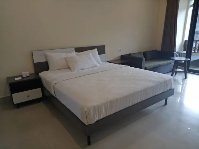 غرفة ديلوكس بسرير كينج، Radha Bali Hotel 8/10