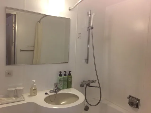 غرفة عائلية بسريرين منفصلين، Hotel the Knot Yokohama 1/1