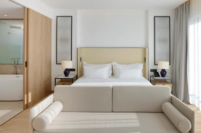 Deluxe, Double Bed, Private Garden، MELIA DURRES ALBANIA 1/4