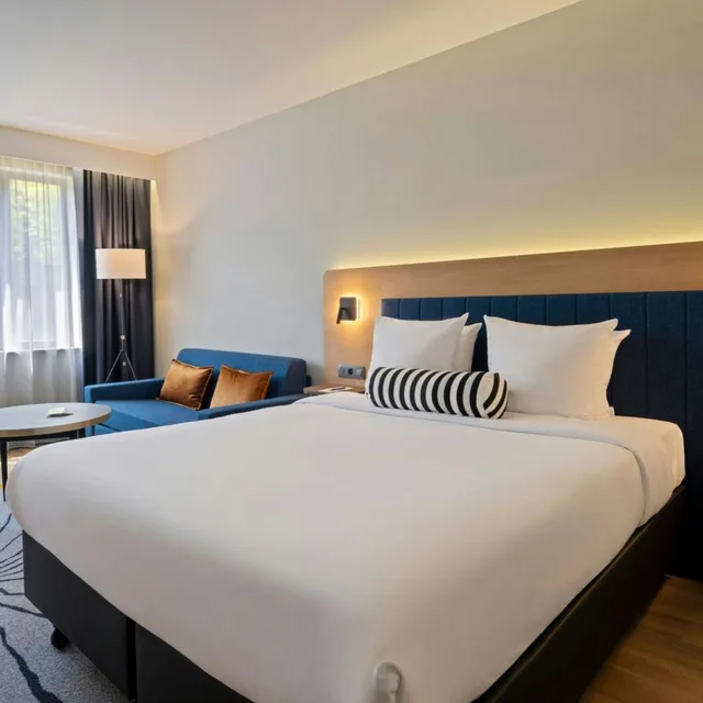 غرفة تنفيذية مع أريكة، The Belson Brussels, a Tribute Portfolio Hotel 2/4