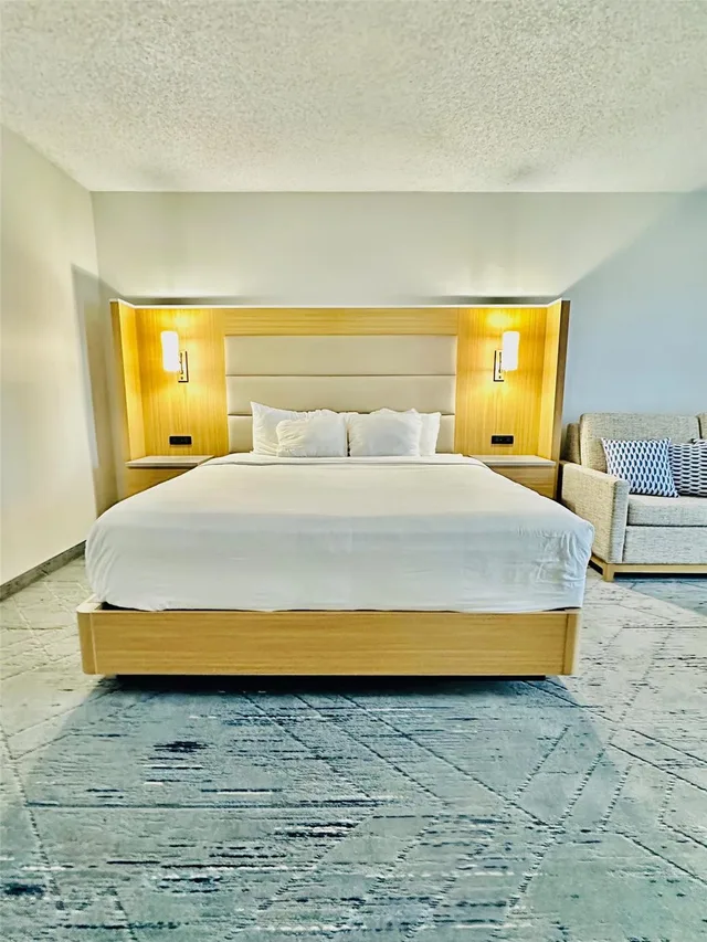 غرفة بسرير كينج، Red Lion Hotel Kelso Longview 3/10