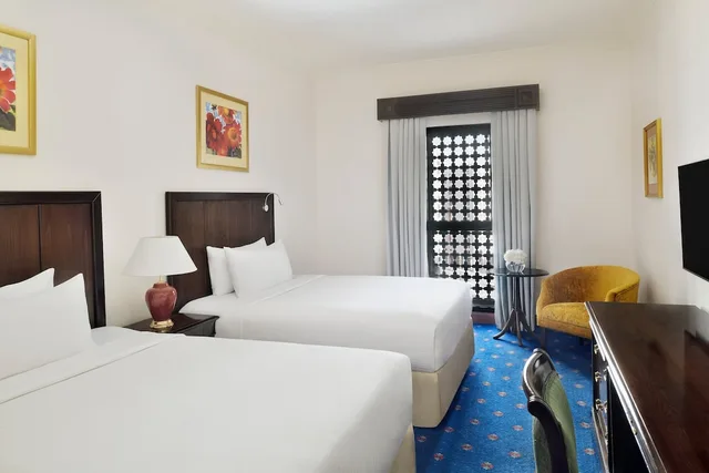 غرفة كلاسيكية بسريرين منفصلين للمدخنين لذوي الإعاقة، دار الهجرة إنتر كونتيننتال(Intercontinental Dar Al Hijra Madinah) 3/7