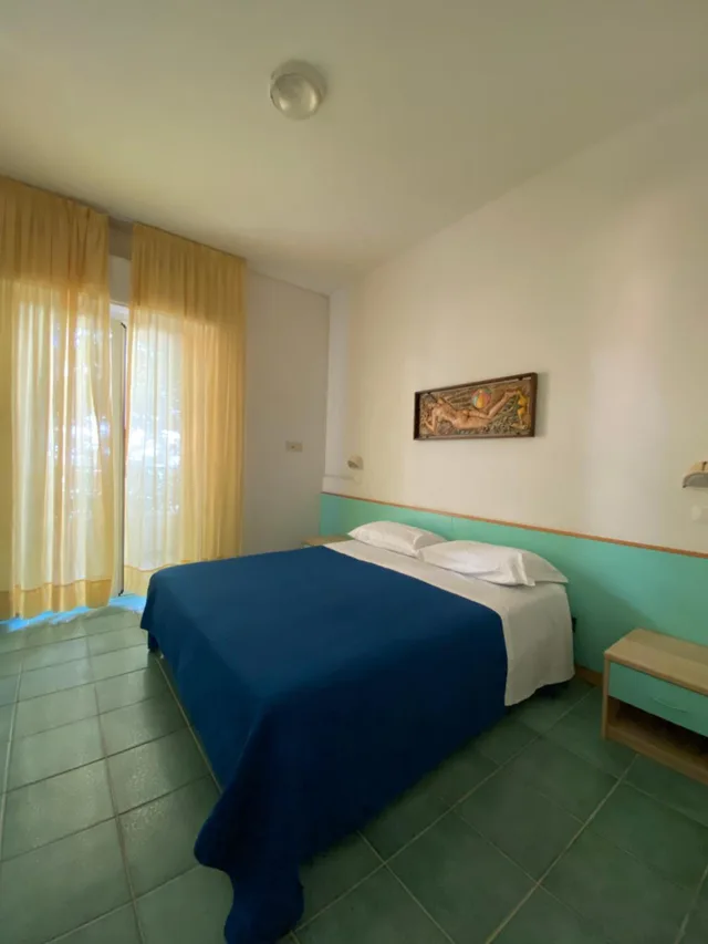Economy, Double or Twin Bed, Balcony, Hotel Plaza 3/10