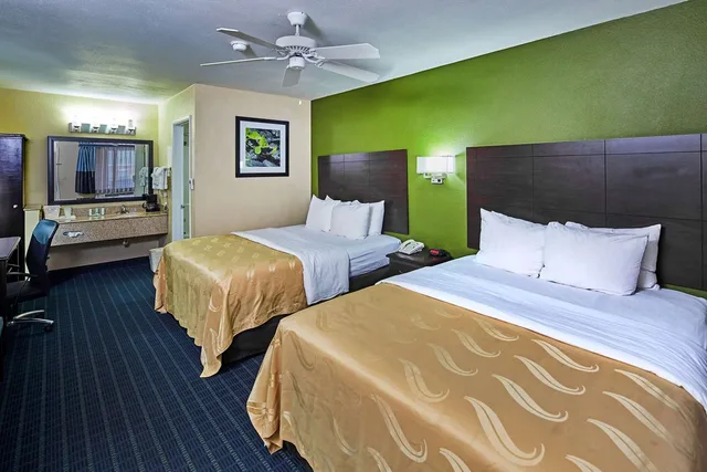 غرفة بسريرين كوين، Quality Inn Parker, AZ 1/2