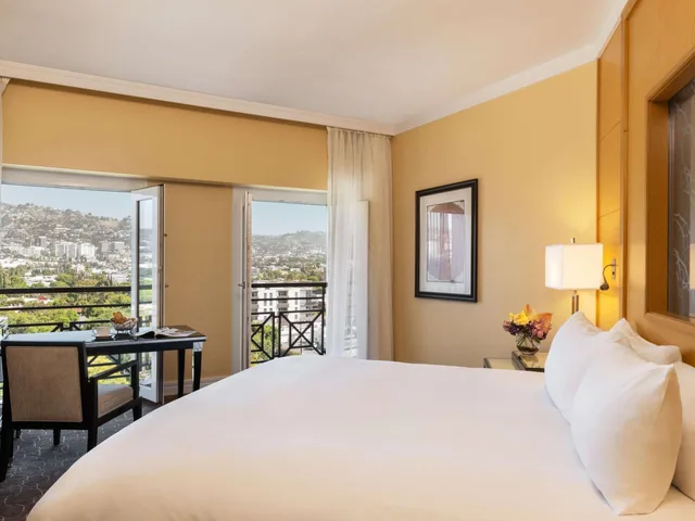 Hollywood, Luxury, King Bed, Hill View، Hotel Sofitel Los Angeles at Beverly Hills 1/7