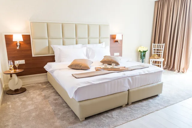 غرفة سوبيريور بشرفة، Hotel KADMO by Aycon 1/2