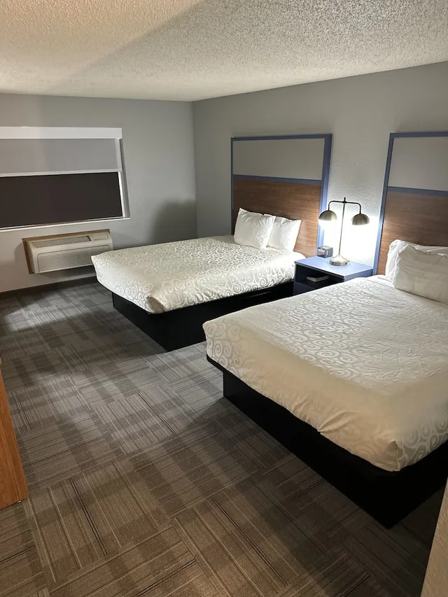 غرفة بسريرين كوين لذوي الإعاقة، Americinn By Wyndham Monroe 6/8