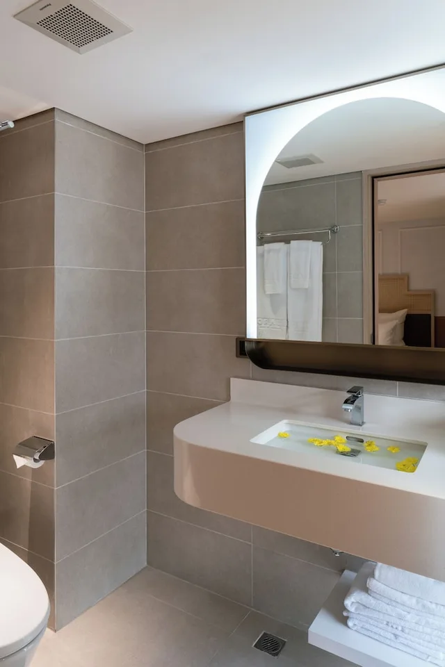 Cozy, Garden, Classic, Queen Bed، Hanoi Le Jardin Hotel & Spa 2/4