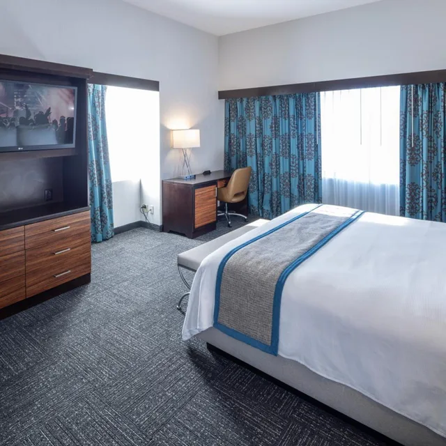 جناح رئاسي، Akwesasne Mohawk Casino Resort 2/7