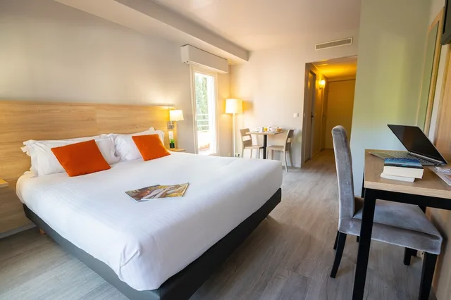 استوديو أساسي بسرير مزدوج، Zenitude Hotel-Residences Le Cannet 2/5