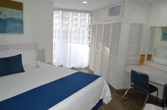 جناح جونيور بسرير كينج، Hotel Century Reforma 1/7