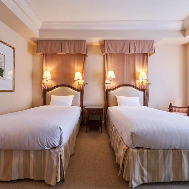غرفة بسريرين منفصلين بشرفة، Hotel Grand Tiara Anjo 5/6