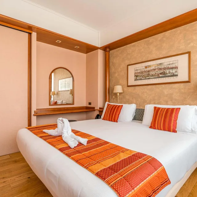 جناح جونيور، Best Western Hotel Crystal 3/10