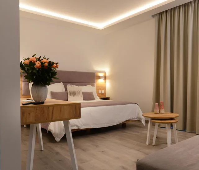 غرفة سوبيريور بشرفة، Hypnos Boutique Hotel 1/2