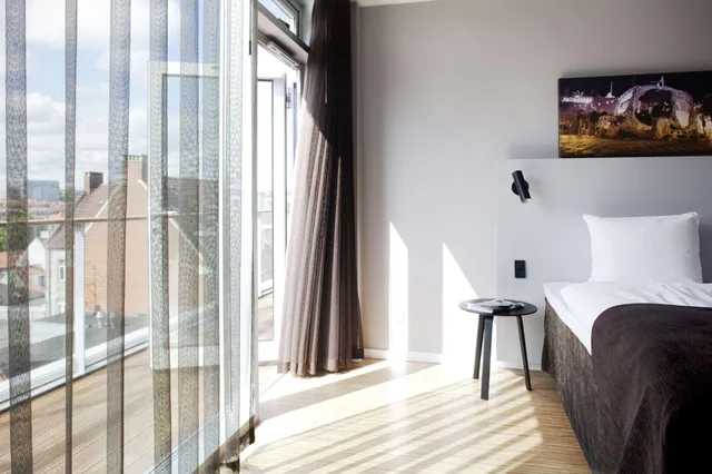 Master, Balcony، Scandic Aarhus City Hotel 3/5