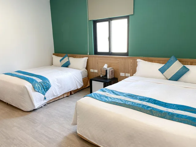 غرفة رباعية بسريرين كوين، Kenting Sunhow Inn 1/2