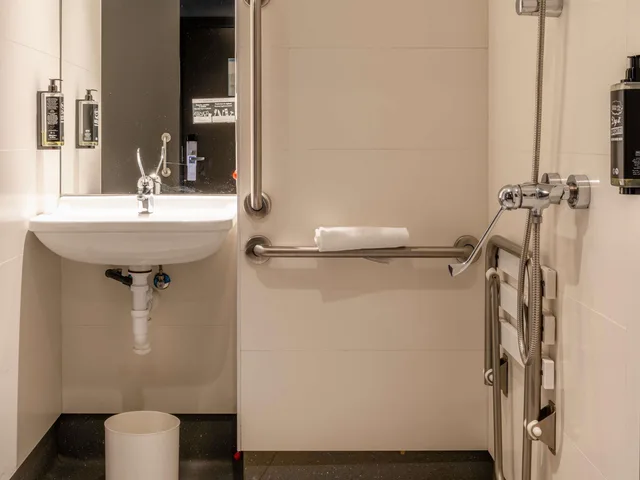Inner, Double Bed، Ibis Budget Madrid Centro Lavapies 4/6