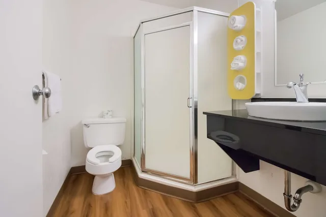 غرفة بسريرين مزدوجين، Motel6 Moses Lake, WA 8/8