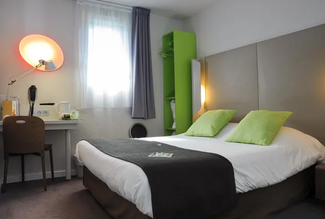 غرفة قياسية بسرير مزدوج، Sure Hotel by Best Western Valence Nord 1/8