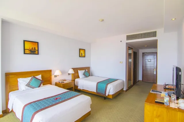 غرفة ثلاثية بإطلالة على البحر، Petro Hotel 3/3
