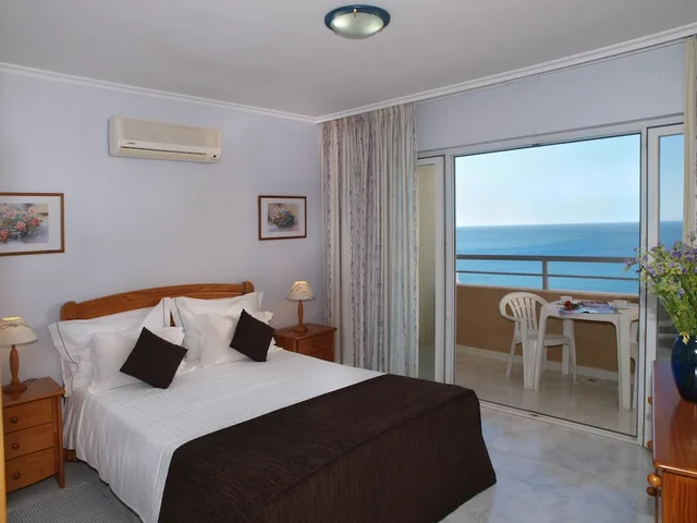 1 Bedroom, Apartment, Jardins Da Rocha 2/5