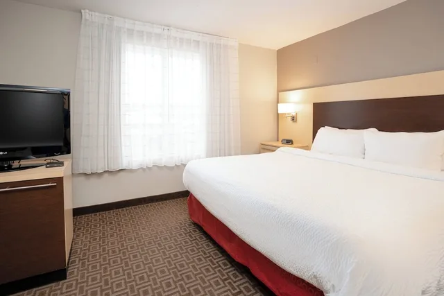 استوديو بسرير كينج مع أريكة لذوي الإعاقة، Towneplace Suites Rochester 1/1