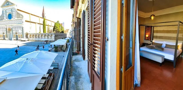 شقة سكنية عائلية بسريرين كوين وسريرين منفصلين بإطلالة على المدينة بـ3 غرف نوم في الملحق، Santa Maria Novella Apartment 7/9
