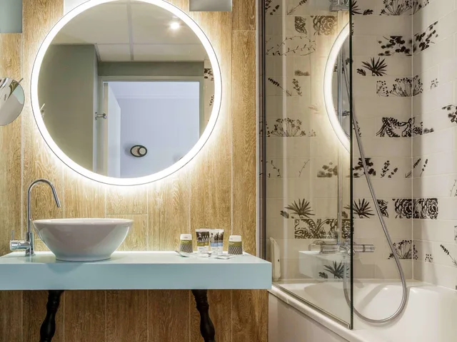 غرفة بريفيليج بسرير مزدوج، Hotel Mercure Orleans Portes de Sologne 8/9