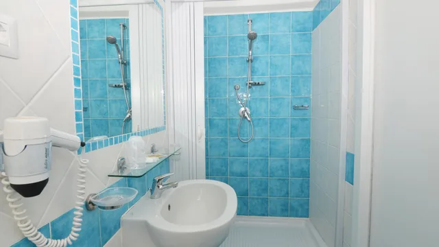غرفة قياسية بإطلالة على البحر، HOTEL CALANCA 7/10