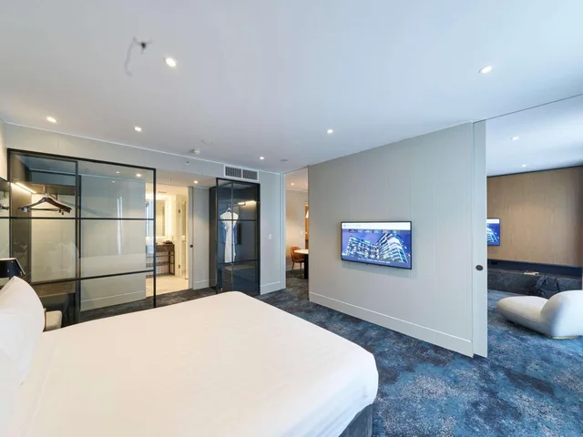 جناح ديلوكس تنفيذي بسرير كينج مع دخول الصالة، PULLMAN ADELAIDE 4/6