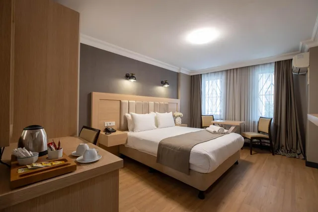 غرفة ديلوكس بسرير كوين، Berr Hotel 2/2