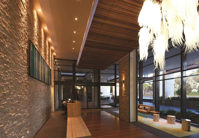 Oaks Redcliffe Mon Komo Suites, North Lakes, Narangba 5/77