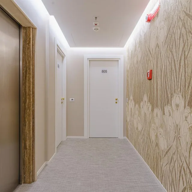 Junior Suite, Boston Hotel Bari 6/10