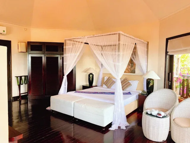 بنغل بسرير كوين بإطلالة على البحر، Poshanu Resort 5/10
