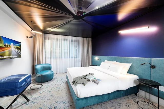 غرفة سوبيريور ثلاثية بسرير كوين وسرير فردي، Three Corners Downtown Hotel 5/8