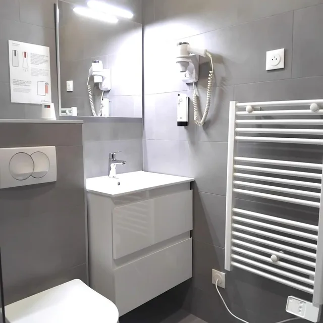 غرفة رباعية، HOTEL LE SAINT VINCENT 4/5