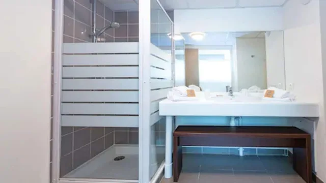 استوديو بسرير مزدوج بإطلالة على المسبح، Residence Vacanceole Le Domaine du Mont 2/2