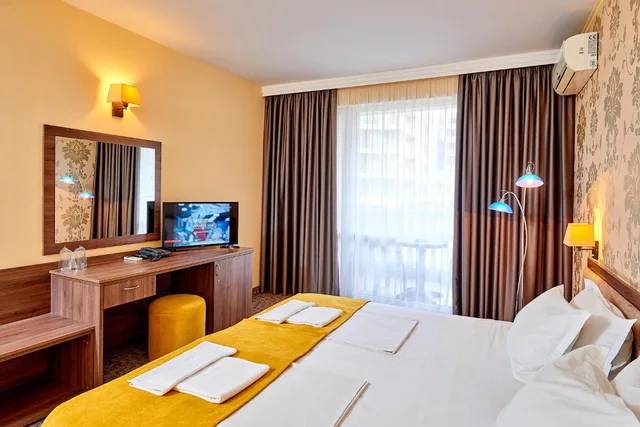 غرفة بسرير مزدوج أو سريرين منفصلين، Hotel Forum 1/10