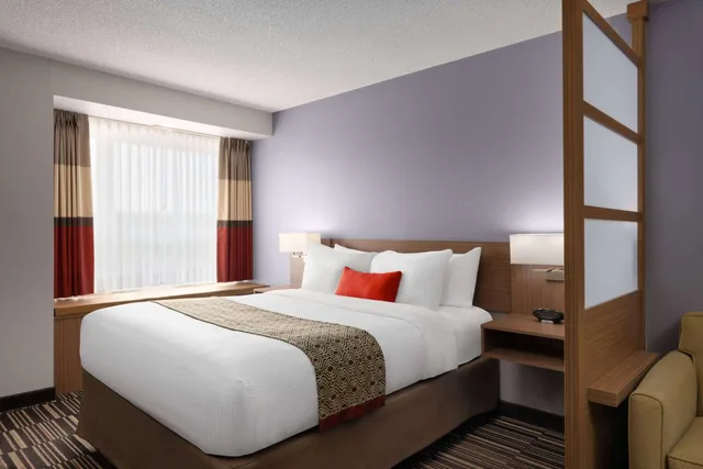 جناح بسرير كينج وسرير كوين، Microtel Inn And Suites By Wyndham Kirkland Lake 2/5