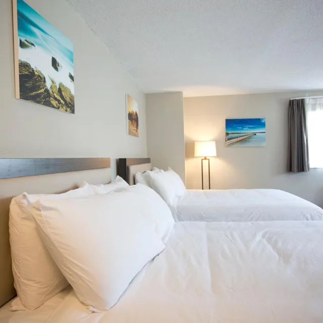 غرفة بسريرين كينج بجاكوزي، Valemount Vacation Inn 1/7