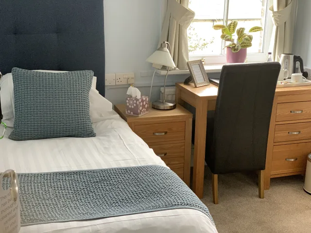 غرفة مفردة بسرير فردي، Somerville House Guest House 2/3