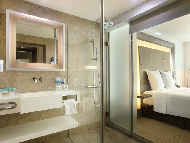 غرفة سوبيريور بسريرين منفصلين، Novotel Jakarta Gajah Mada 5/5