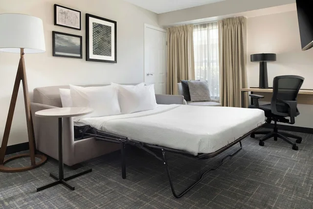 استوديو تنفيذي ركني بسرير كينج مع أريكة، Residence Inn New Orleans Metairie 3/10