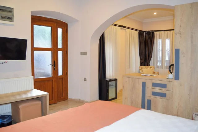 Family, Double Bed, Sofa, AKKAN LUXURY HOTEL 3/8