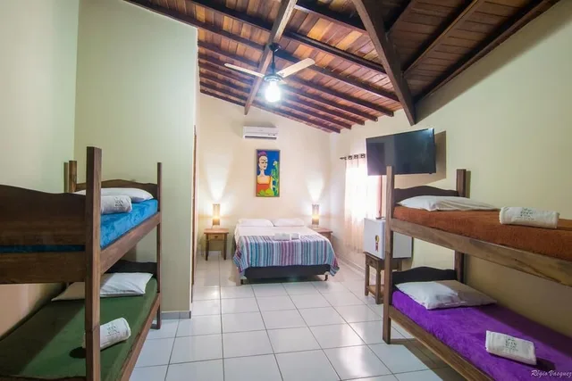 Standard, 1 Double and 2 Bunk Beds، Geko Hostel & Pousada Paraty 7/7