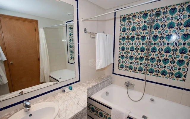 غرفة عائلية رباعية بسريرين منفصلين، Mahdia Palace Thalasso 4/4