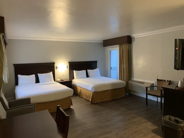 غرفة عائلية بسريرين كوين، Stargazer Inn And Suites 5/10