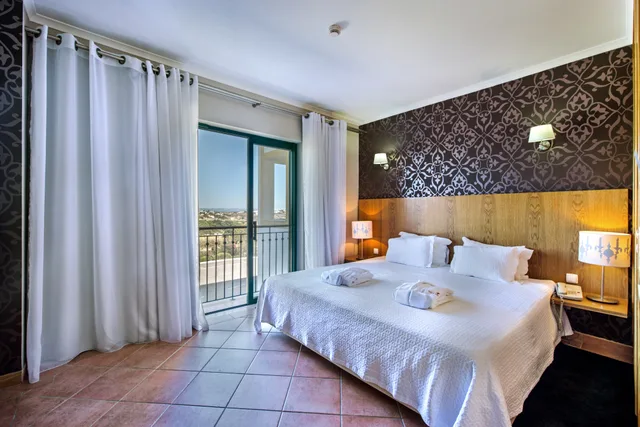 غرفة كلاسيكية مفردة بسرير مزدوج، Vale Del Rei Resort & Villas 1/1