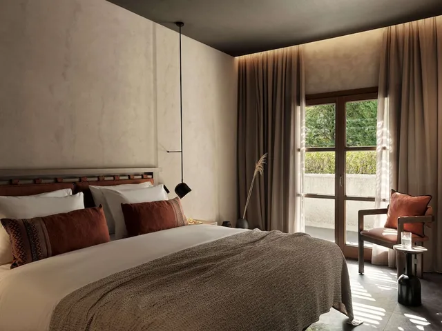 غرفة، Aulus Lindos Rhodes Resort, Curio Collection by Hilton 1/5