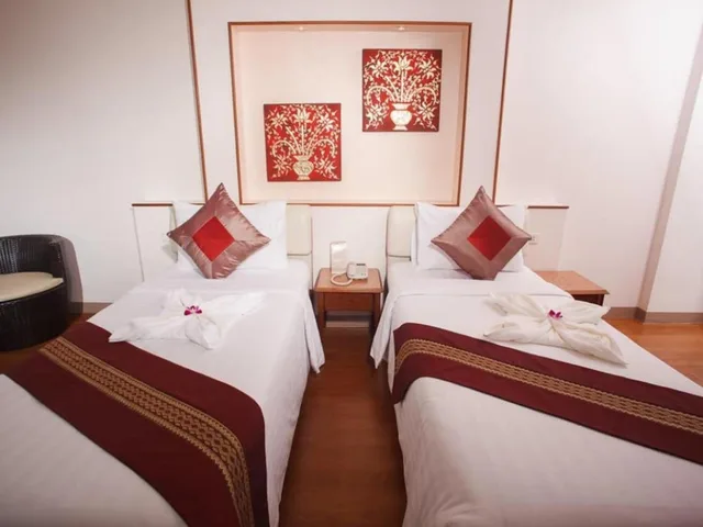 غرفة قياسية بشرفة، Kc Place Hotel Pratunam 2/4